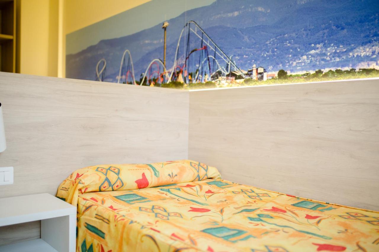 Festival Village Apartments 살루 외부 사진